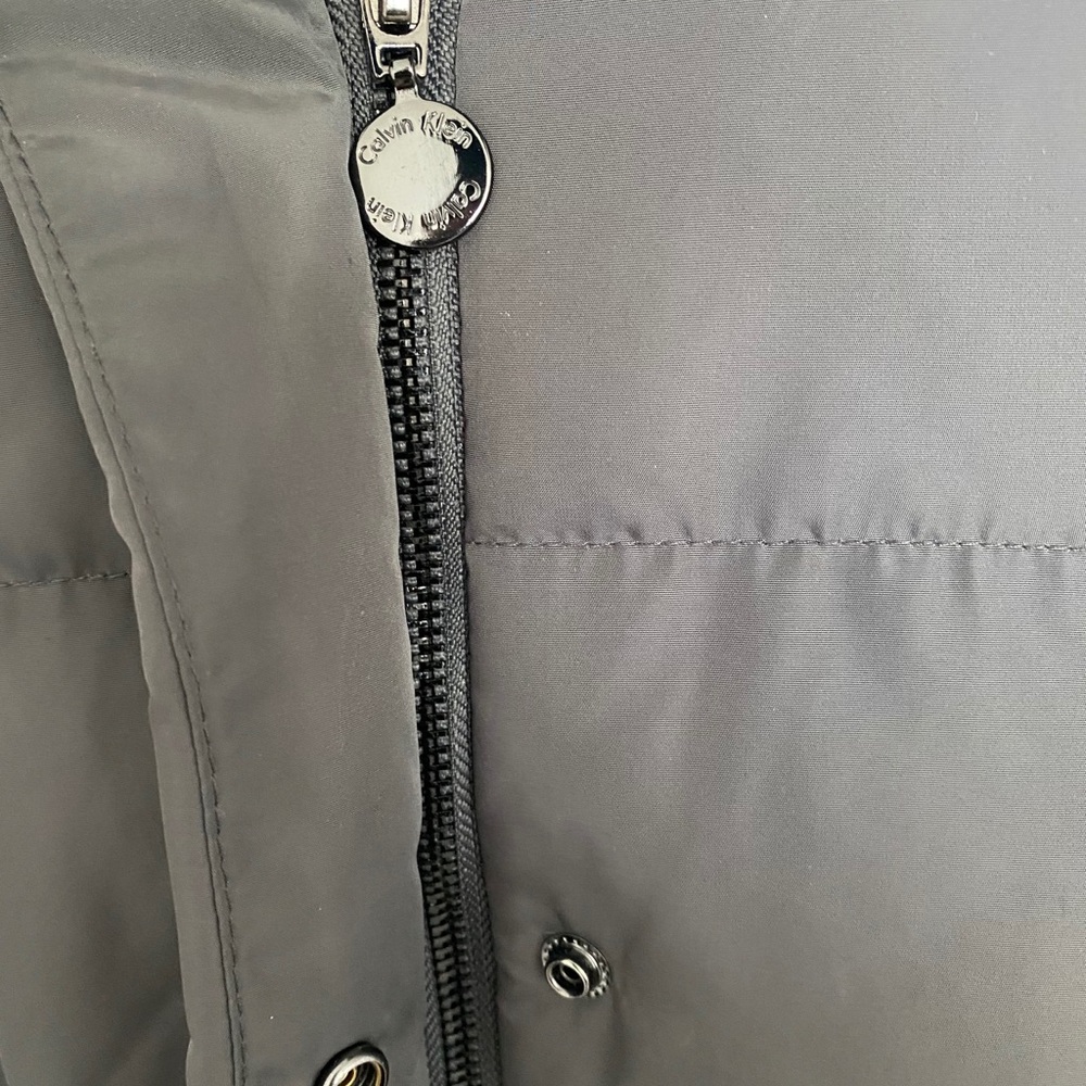 Calvin Klein long puffer coat - Picture 7 of 8